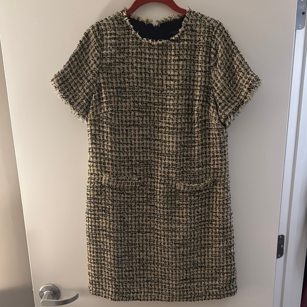 Chic Tweed Short Sleeve Dress
